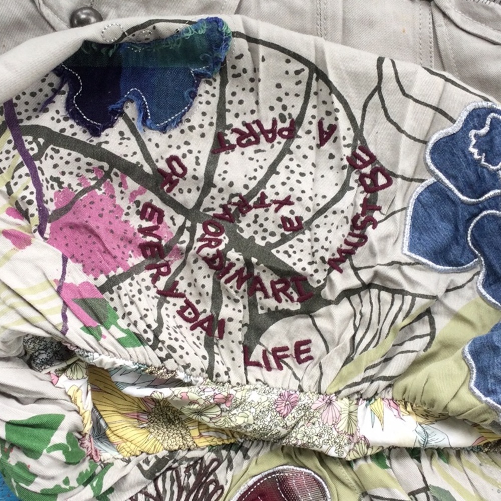 Desigual Artistic Skirt with Butterfly Motif - Picture 9 of 10